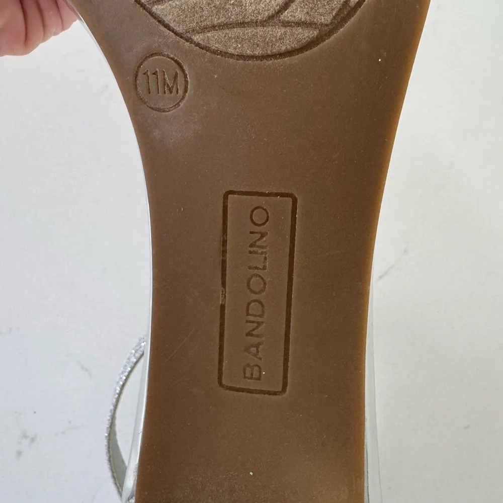 Bandolino chic heels
